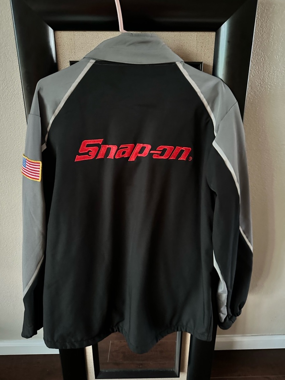 Snap branded black fleece jacket with gray logo - Picture 2 of 9